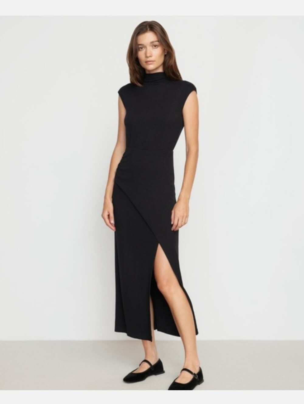 MODERN CITIZEN Yimei Side Slit Maxi Dress